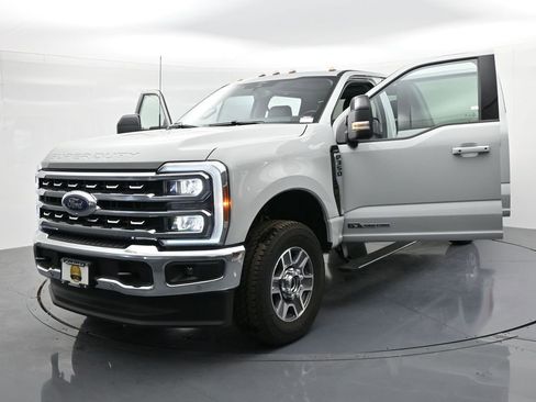 New 2025 Ford F350 Lariat w/ Lariat Ultimate Package image 48