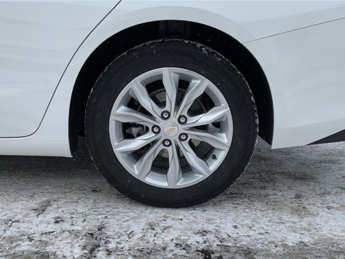 Used 2024 Chevrolet Malibu LT image 28