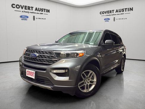 Used 2022 Ford Explorer XLT w/ Equipment Group 202A image 1