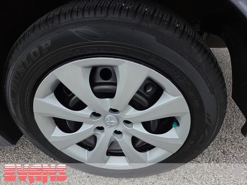 Used 2024 Toyota Corolla LE FWD image 22
