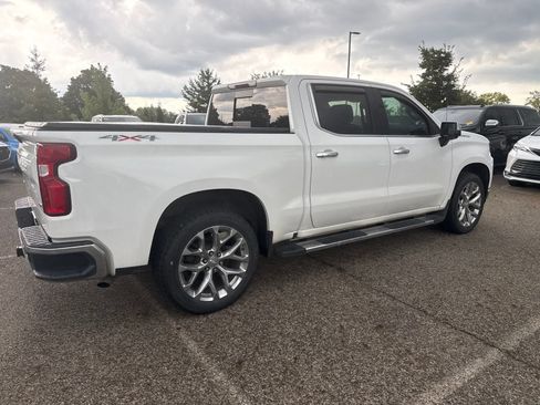 Used 2020 Chevrolet Silverado 1500 LTZ w/ LTZ Plus Package AWD/4WD image 5