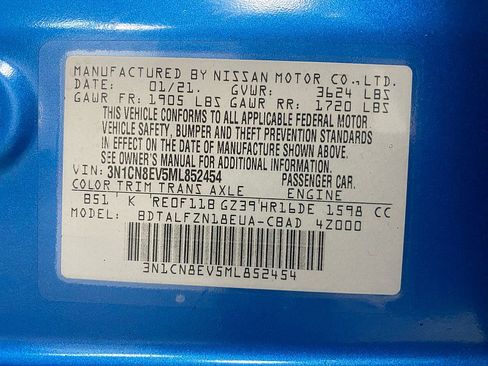 Used 2021 Nissan Versa SV image 10