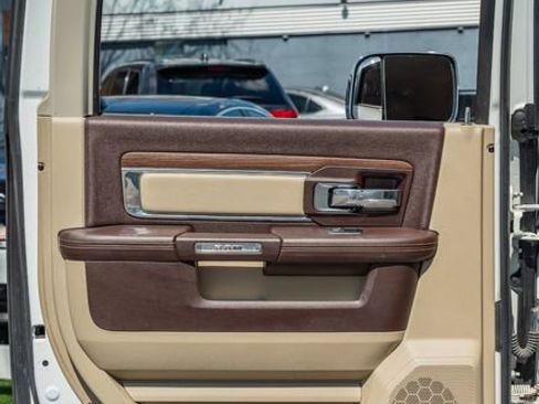 Used 2014 RAM 2500 Laramie w/ Convenience Group image 34