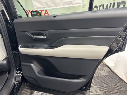 Used 2026 Toyota Grand Highlander AWD Hybrid image 14