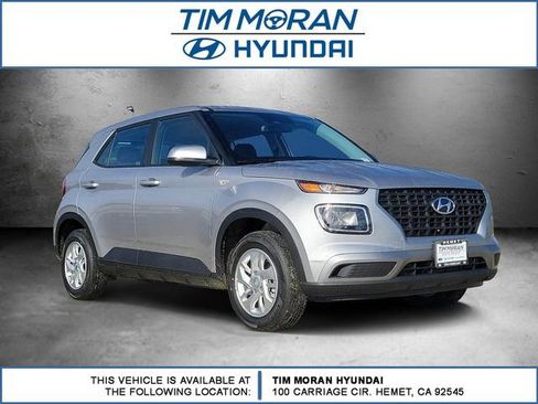 New 2026 Hyundai Venue SE image 1