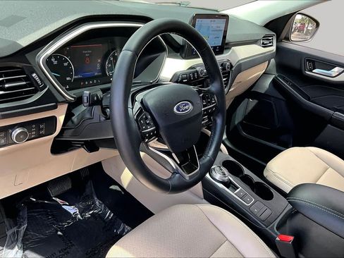 Used 2022 Ford Escape SEL FWD image 15