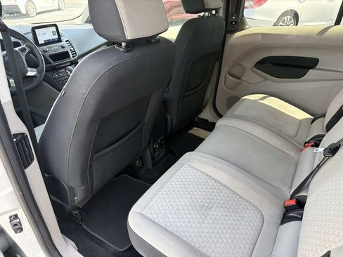Used 2022 Ford Transit Connect XLT FWD image 14