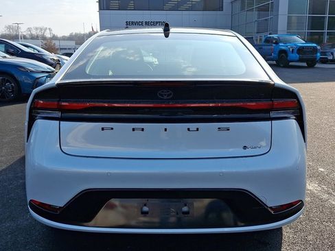 New 2026 Toyota Prius XLE image 5