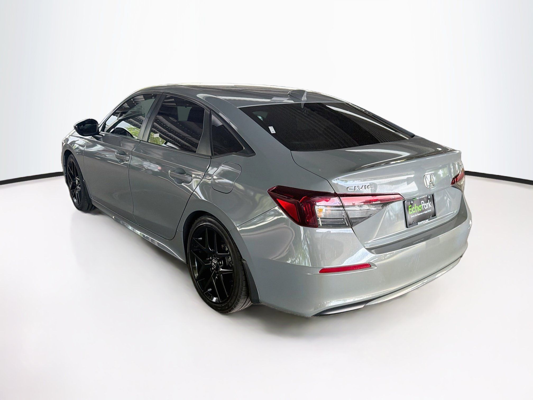 Used 2025 Honda Civic Sport image 5