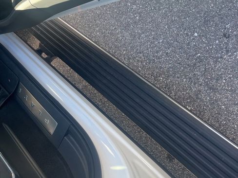 Used 2023 Ford F150 Platinum w/ Equipment Group 701A High image 5