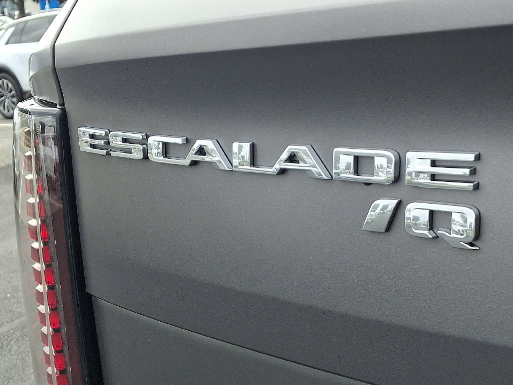 New 2026 Cadillac Escalade IQ Luxury 1 w/ LPO, Floor Liner Package AWD/4WD image 11