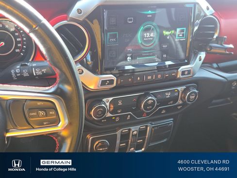 Used 2021 Jeep Wrangler Unlimited Rubicon AWD/4WD image 8