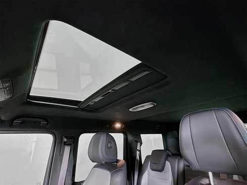 Certified 2025 Mercedes-Benz G 580 w/ EQ Technology image 24