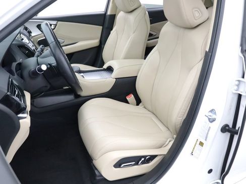 Used 2024 Acura RDX SH-AWD image 2