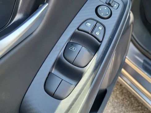 Certified 2025 Nissan Sentra SV w/ All-Weather Package FWD image 27