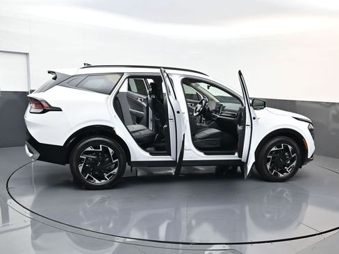 Used 2024 Kia Sportage SX image 29