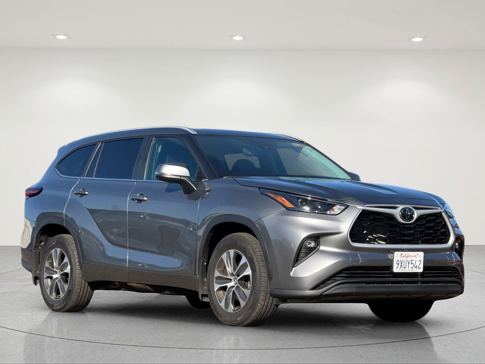 Used 2026 Toyota Highlander XLE AWD/4WD image 6