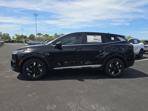 New 2026 Kia Sportage LX image 5