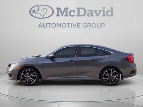 Used 2020 Honda Civic Sport image 2
