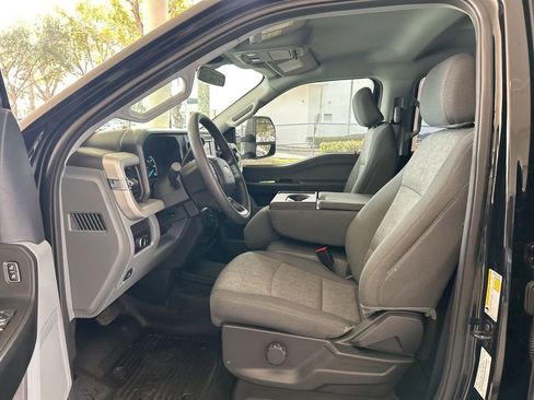 Used 2025 Ford F350 XL w/ XL Driver Assist Package image 5