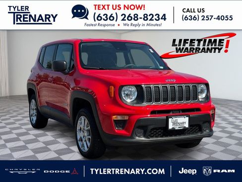 Used 2023 Jeep Renegade Latitude AWD/4WD image 1