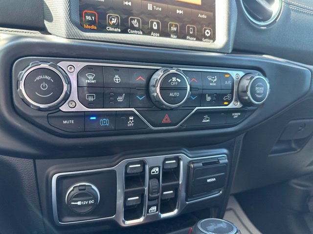 Used 2023 Jeep Wrangler Unlimited Sahara w/ Cold Weather Group AWD/4WD image 50