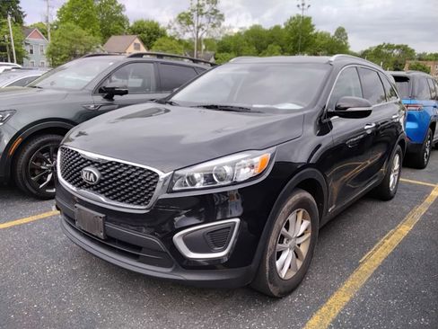 Used 2018 Kia Sorento AWD image 13