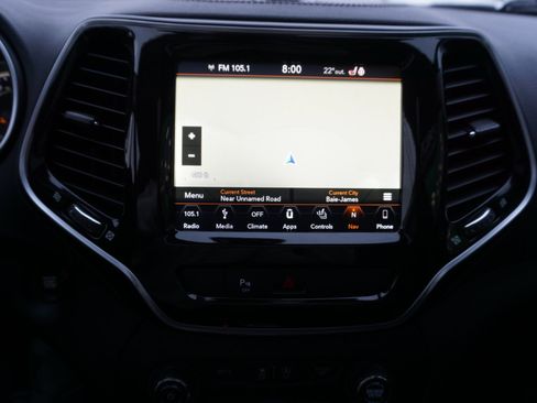 Used 2020 Jeep Cherokee Limited image 21