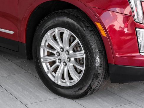 Used 2019 Cadillac XT5 FWD image 54
