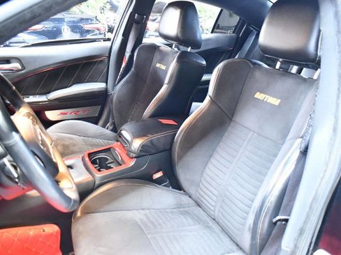 Used 2017 Dodge Charger R/T image 27