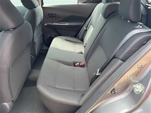 New 2025 Nissan Kicks Play S image 7