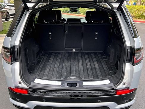 Used 2023 Land Rover Discovery Sport S R-Dynamic image 30