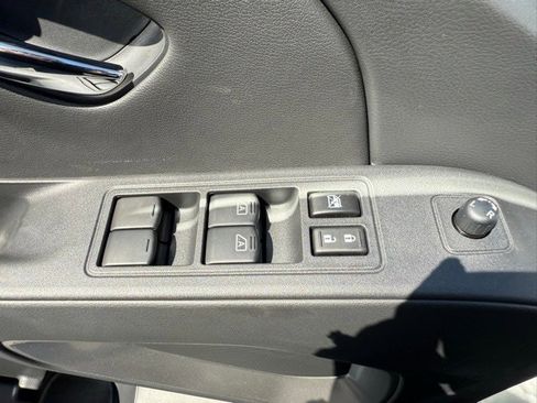 New 2026 Nissan Frontier SV w/ Tow Package image 11