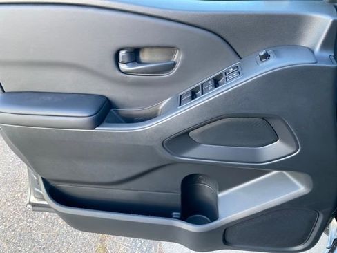 New 2026 Nissan Frontier SV image 13