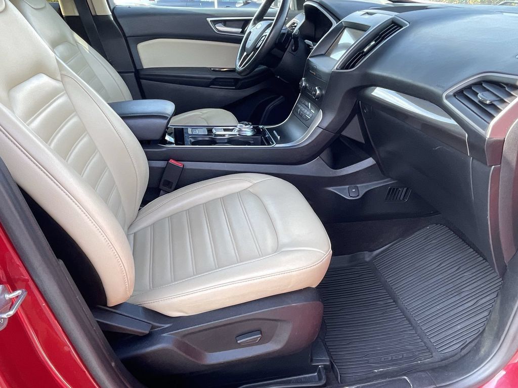 Used 2020 Ford Edge SEL w/ Convenience Package AWD/4WD image 33