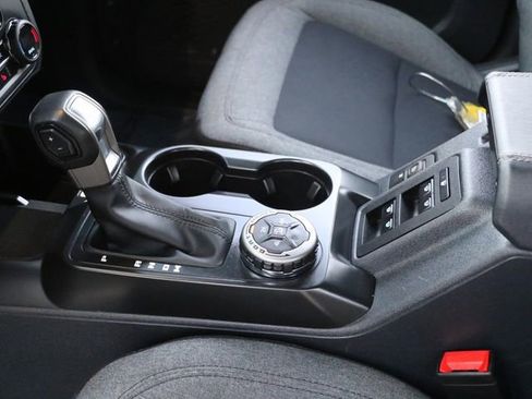 Used 2025 Ford Bronco Big Bend image 29