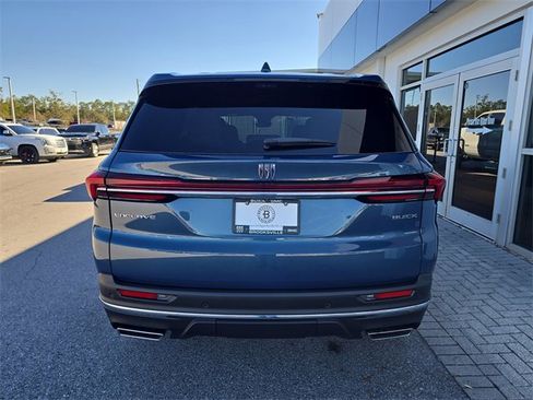 New 2026 Buick Enclave Preferred image 7