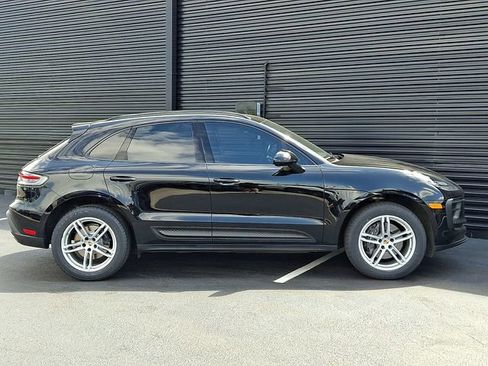 Certified 2023 Porsche Macan Turbo AWD/4WD image 8