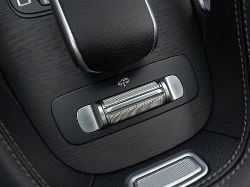 New 2026 Mercedes-Benz GLS 580 4MATIC image 24