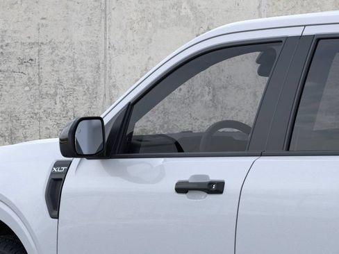 New 2026 Ford Maverick XLT w/ XLT Luxury Package FWD image 21