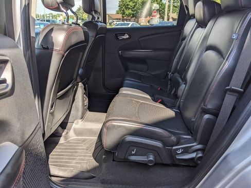 Used 2018 Dodge Journey GT w/ Nav & Sun Group FWD image 12