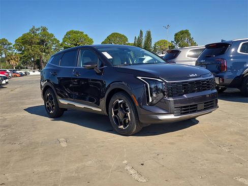 New 2026 Kia Sportage EX image 2