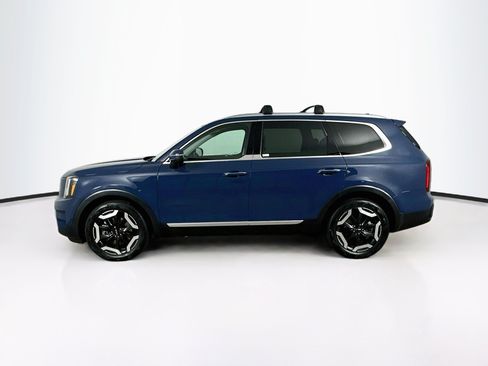 Used 2025 Kia Telluride S AWD/4WD image 4