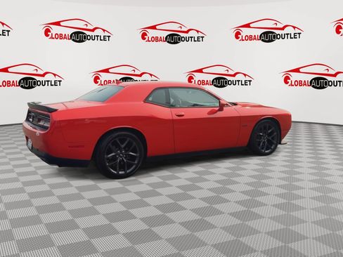 Used 2019 Dodge Challenger R/T w/ Blacktop Package RWD image 8