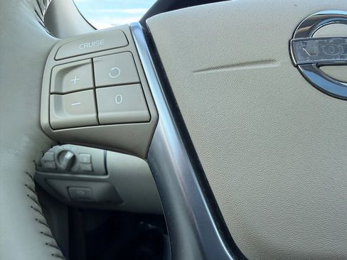 Used 2015 Volvo XC70 3.2 Premier image 30