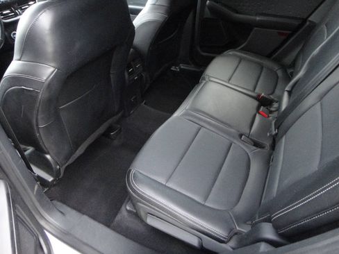 Used 2020 Ford Escape Titanium AWD/4WD image 13