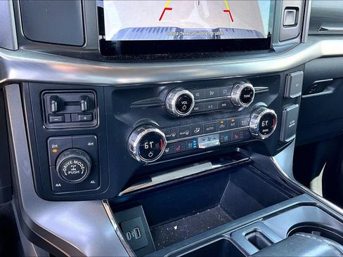 Used 2021 Ford F150 Lariat w/ Equipment Group 502A High AWD/4WD image 22