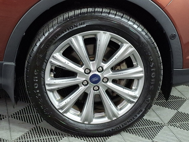 Used 2018 Ford Escape Titanium AWD/4WD image 11