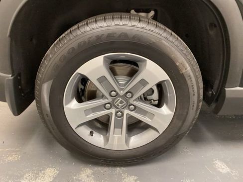 Certified 2025 Honda Pilot EX-L image 32