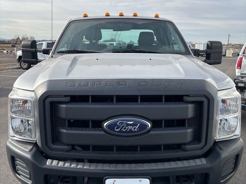 Used 2015 Ford F350 XL image 3